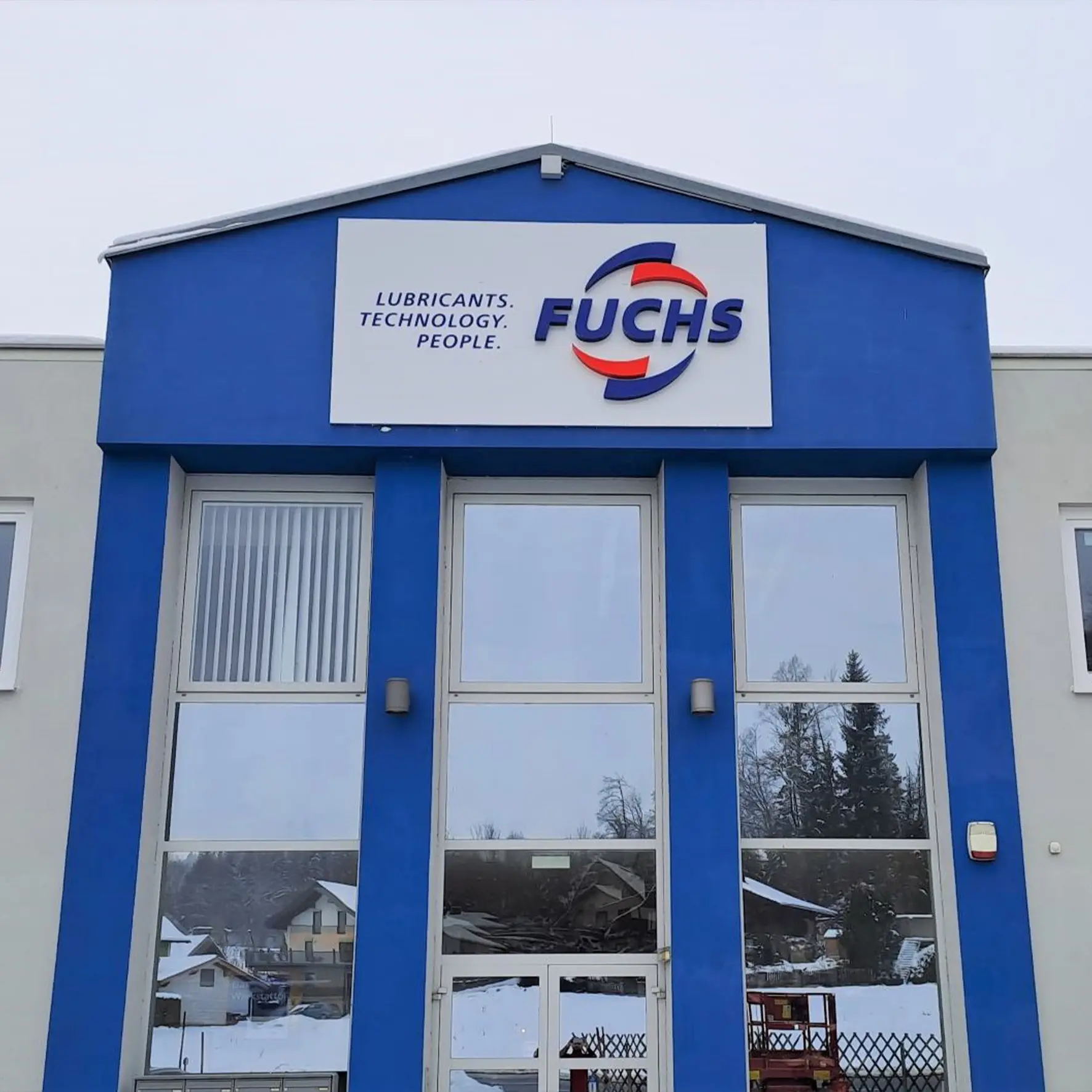 Frontbeleuchtete Buchstaben mit energiesparender LED-Technologie