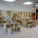 Großflächige Wandverklebung mit individuellem Druck als Stimmungsbild