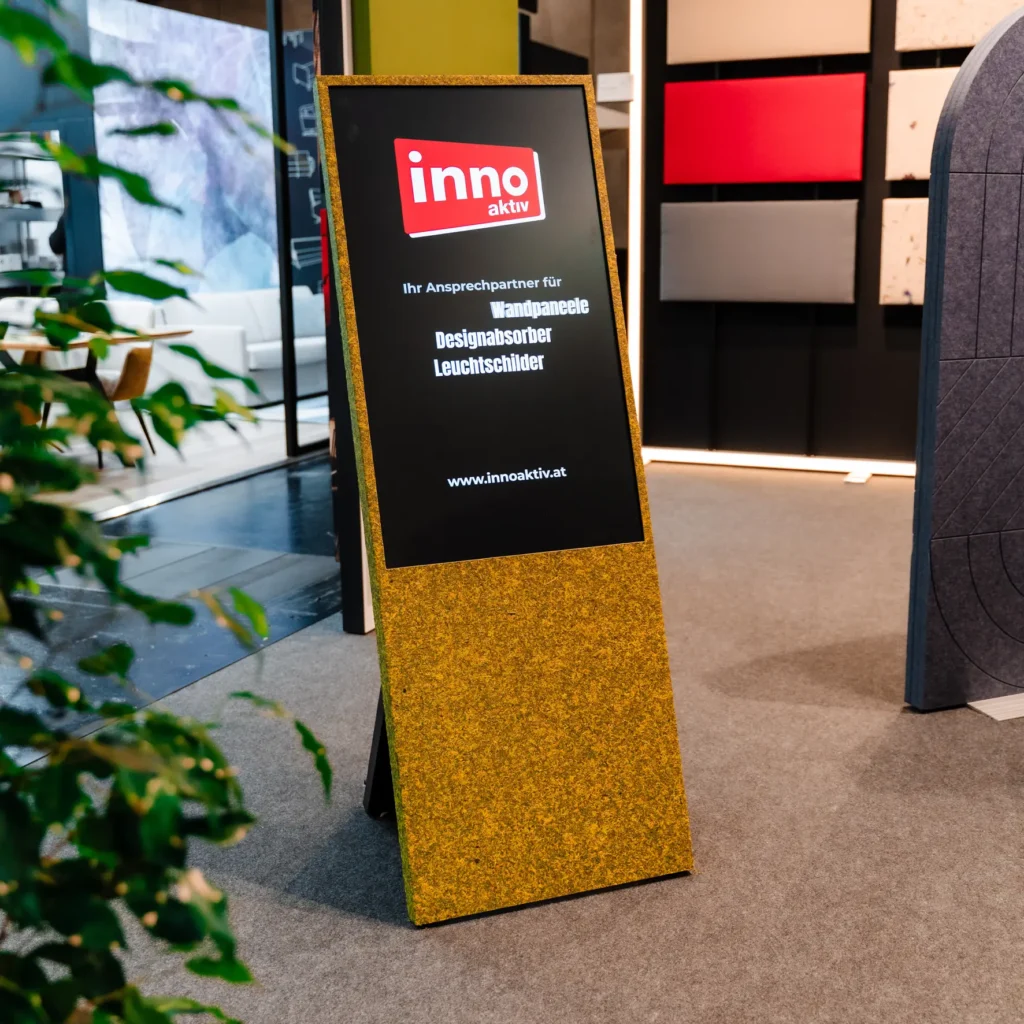 Digitaler Aufsteller mit LCD Bildschirm