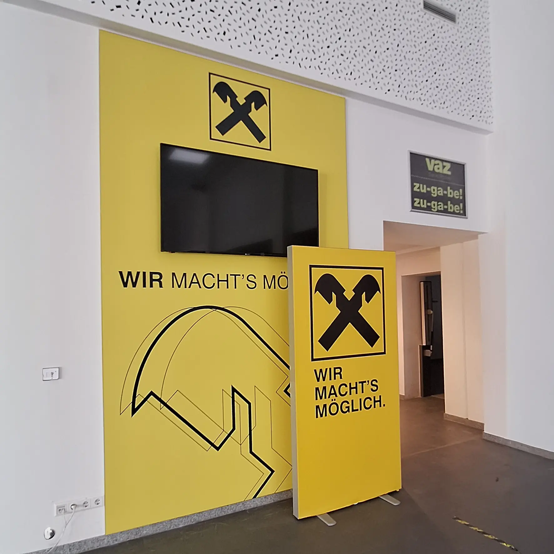 Textilrahmen mit integriertem Bildschirm